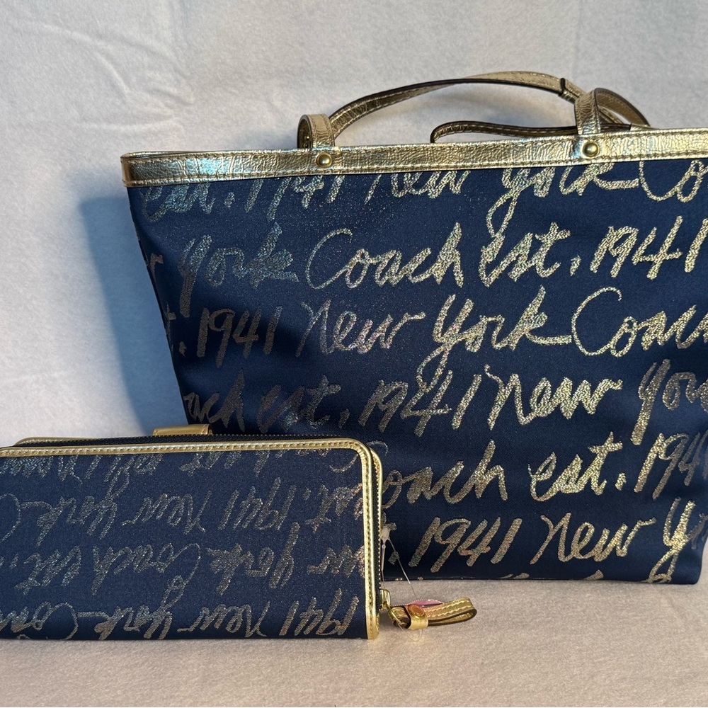 Coach New York Script Blue and Gold Shoulder Bag with Heart Accents Set of 2 - Picture 2 of 12